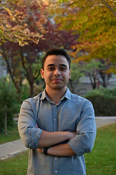 Semih &Ccedil;ağlar