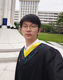 Xinchen Wang